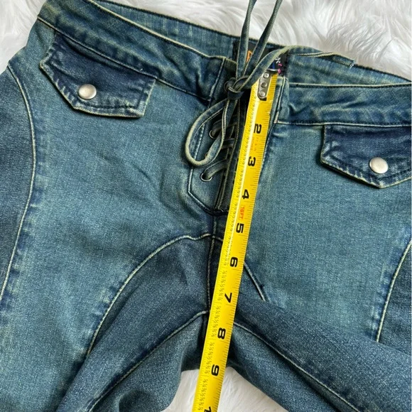 ⛅️[ Dolls Kill ] X Delia’s Hillside Sweetheart Flare Denim Jeans Lace-Up Waist - Picture 8 of 17